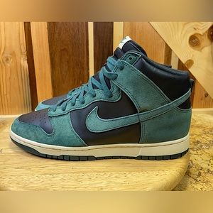 Nike Dunks High Black/Forest Green Sz 13 - Near Mint, No Box